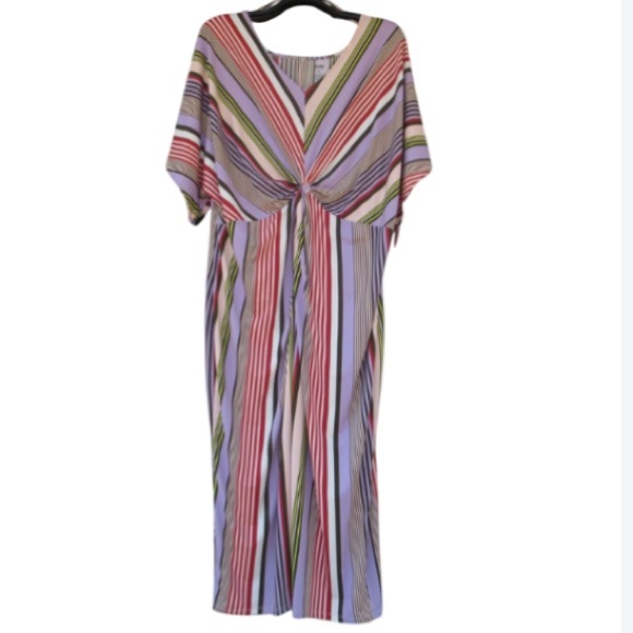 EVRI Dresses & Skirts - Evri dress with stretch figure flattering stripes & slit in back 3X
